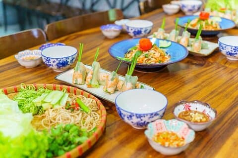 Upplev lokal mat med bästa lokala Guide i Hoi An