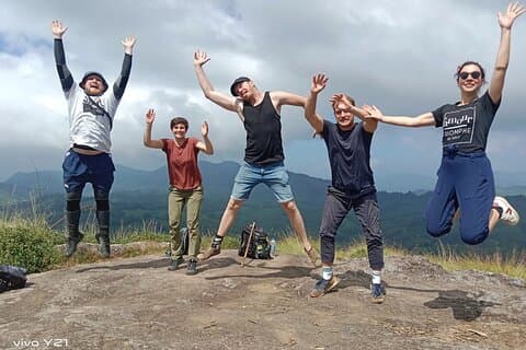 Fullday Trekking in munnar (munnar valley Trekking & Tours)