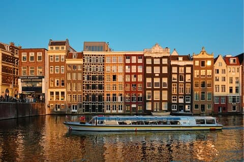 Amsterdam Sightseeing Canal Cruise med vin og ost alternativ