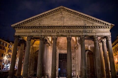 Rom: Entré til Pantheon