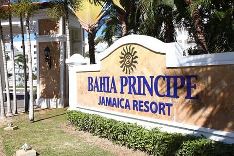 Montego Bay Bahia Principe Grand Jamaica Private Airport transfer