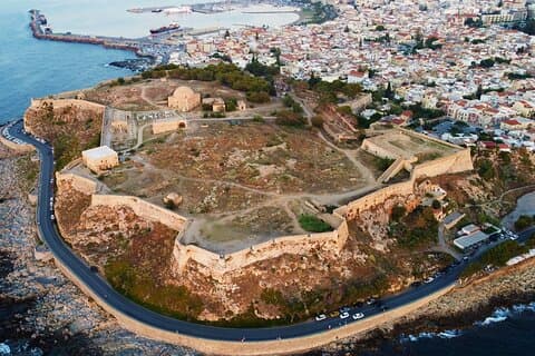 Rondleiding in Rethymno met het Arkadi-klooster en Margarites
