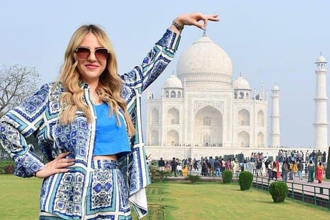 Taj Mahal Day Tour By Superfast Train From Delhi: LUXURY VIP