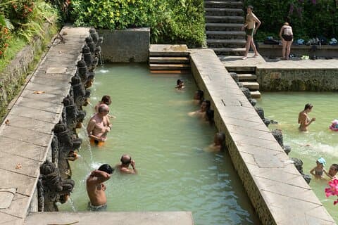 Tour Privado Santa Lucía, Pitón, Baño de Lodo, Volcán Drive-In