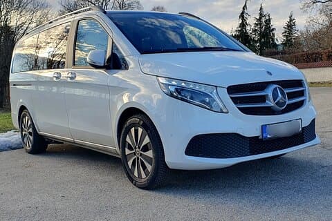 Transfert privé de Prague à Wroclav en voiture de luxe