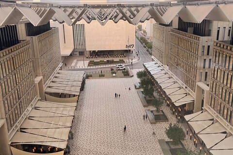 Recorrido privado a pie por Msheireb y Souq Waqif con un local