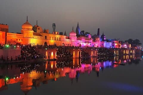 Ayodhya-Tour an einem Tag – private und geführte Tour