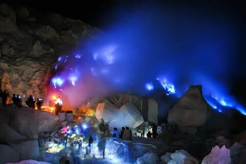 Overnight Mount Ijen Blue Fire Trekking Tour From Bali