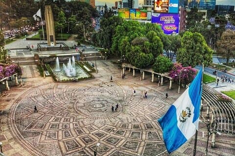 Recorrido histórico y natural en bicicleta en Ciudad de Guatemala