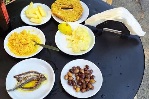 Visite gastronomique privée à pied pour explorer et manger à Héraklion