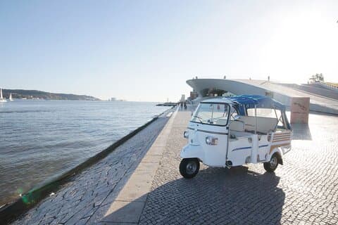 4 timers privat Tuk Tuk tur i Lissabon