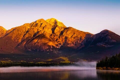 4 Days Private Tour to Banff and Jasper National Park