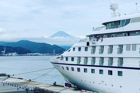 Visite privée depuis le port de Shimizu / Sedan Taxi