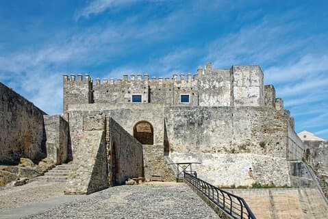 Explora Cádiz - Catedral, Torre Tavira, Teatro Romano y Castillo
