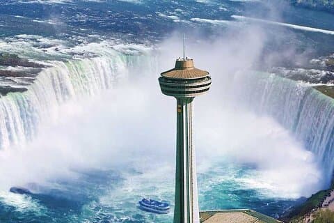 Vinter Wonder af Niagara Falls Tour fra Toronto, Journey & Skyln