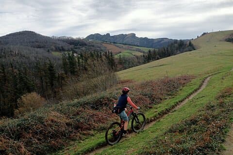 Mountainbiketour met kleine groepen in San Sebastian