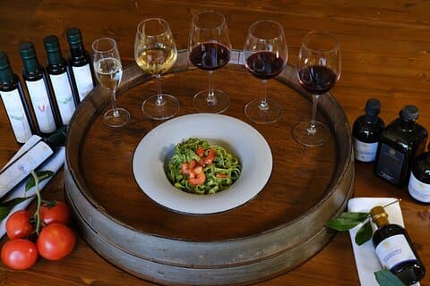 Private Wine & Evo oil Tasting with Vegetarian Meal