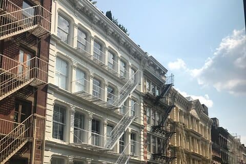 Visit in French the must-see neighborhoods of NYC