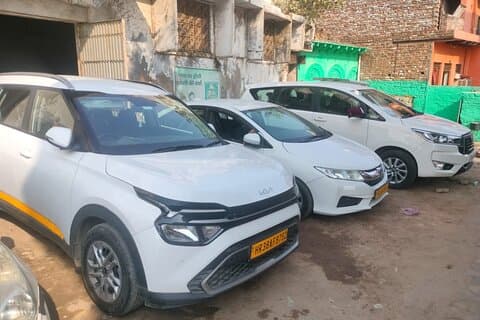 Private Tour personal Driver & Lauxry Car