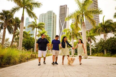 Joys of Miami : Tour histórico a pie en familia