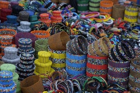 Tour storico e shopping di souvenir di Nairobi di mezza giornata