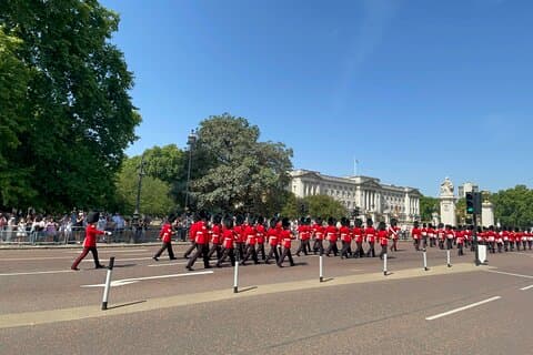 Excursão privada de táxi real em Londres com a troca da guarda