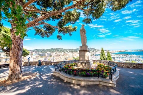 Tour privato di mezza giornata a Cannes, Antibes e St Paul de Vence