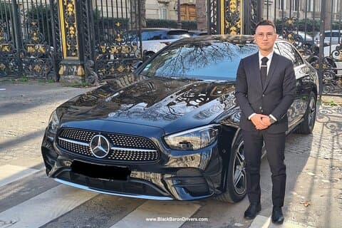 Trasferimento aeroportuale a Parigi (Mercedes E), da/a Parigi-CDG
