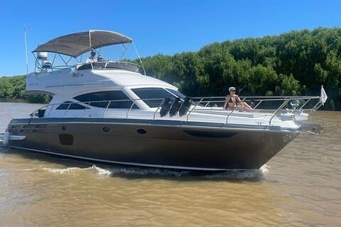 Private Navigation through the Delta River