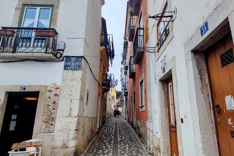 Lisbon Walk Made Easy: 3 Neighborhoods, Zero Climb!