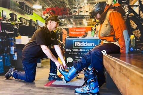 Pacote de aluguel de temporada para esqui e snowboard em Breckenridge