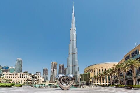 Tour privato speciale per donne a Dubai con Lady Driver