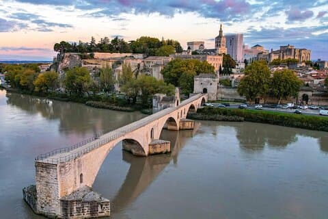 Visite privée des églises de Provence et des campagnes Françaises