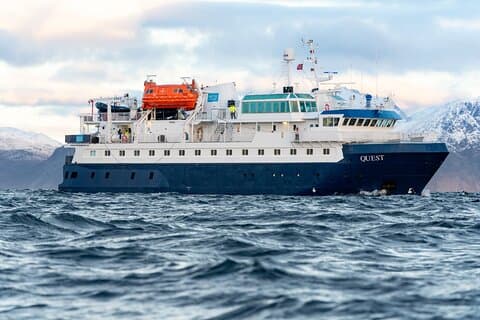 Croisière d'observation des aurores boréales et des baleines 24h