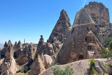 Tour Rouge de la Cappadoce (Tour du Nord)