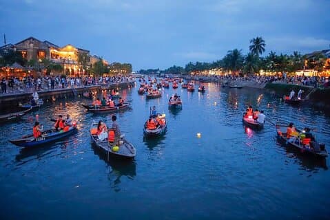 Experience Night Boat Trip and Floating Lantern on Hoai River