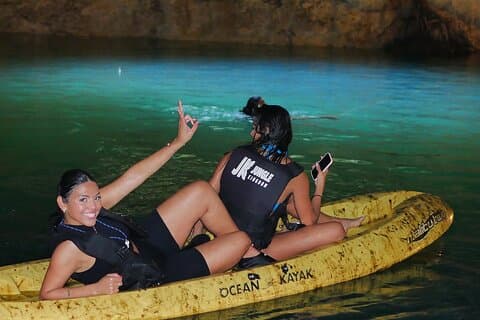 Zip-Line-Rundkurs mit Cenote und Mittagessen inklusive