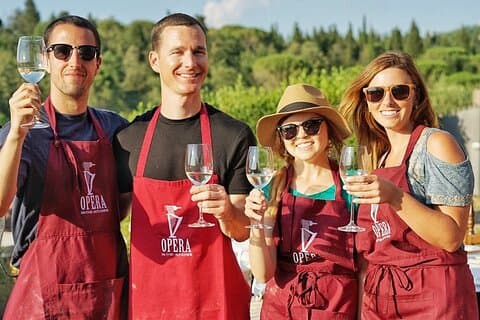 Lezione di autentica pasta italiana e pranzo in una storica villa toscana