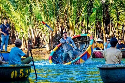 Cam Thanh Coconut Village & Lantern Making Eco Tour in Hoi An