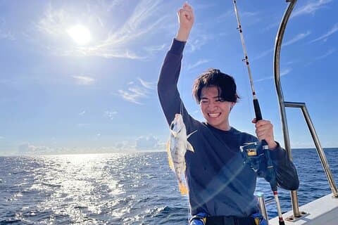 Mangrove Kayak ＆ Sea Fishing Experience in Okinawa