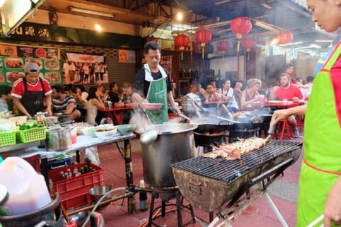 Private Tour: Kuala Lumpur Night Cultural Walk Tour
