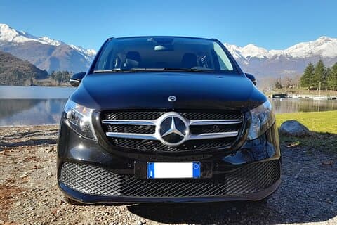 Milano Malpensa flyplass (MXP)-Sankt Moritz Privat transport