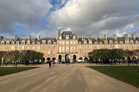 Small Group Marais/Place des Vosges Walking Tour -10 people max