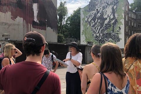 Praga - où le moderne et le traditionnel se rencontrent