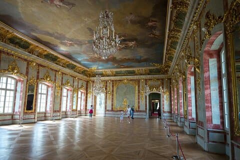 Trip to Rundale Palace & Bauska castle from Riga