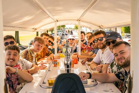 Amsterdam Beer Bike Blast privat tur - med øl på fat