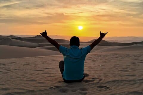 Tour Paracas con islas ballestas, Ica y Huacachina con atardecer
