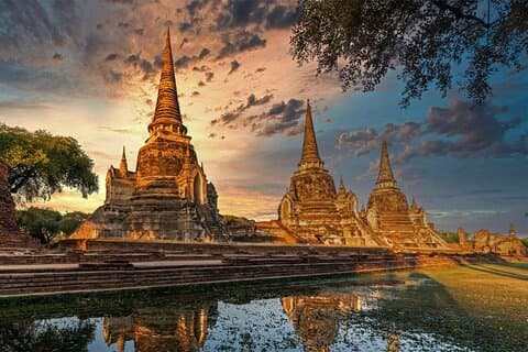 Ayutthaya Sunset Bicycle Tour to Famous Temples @ Heritage Trails