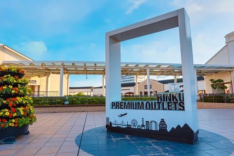 Private Einkaufstour von Hotels in Osaka zu den Rinku Premium Outlets