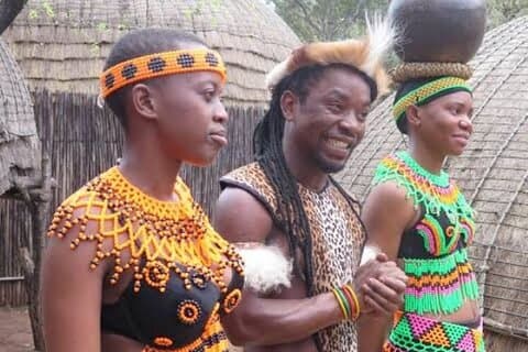 Lesedi Cultural Village tur inkludert danseshow